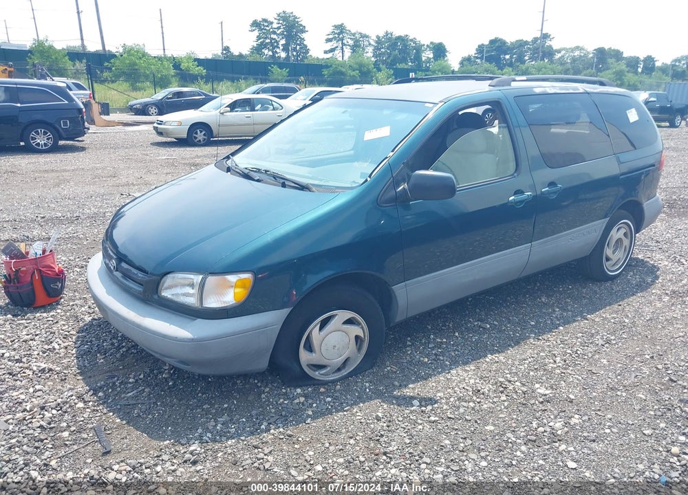 1998 TOYOTA SIENNA LE VIN: 4T3ZF13C9WU012279
