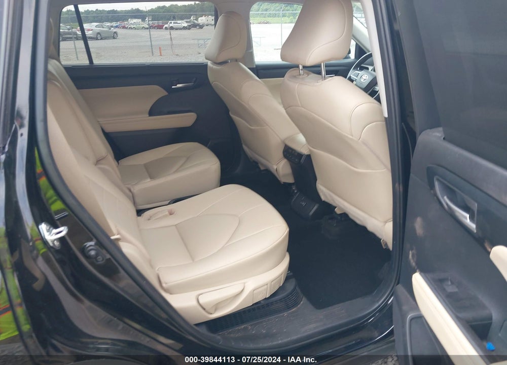 2023 TOYOTA HIGHLANDER HYBRID XLE VIN: 5TDKARAH6PS526252