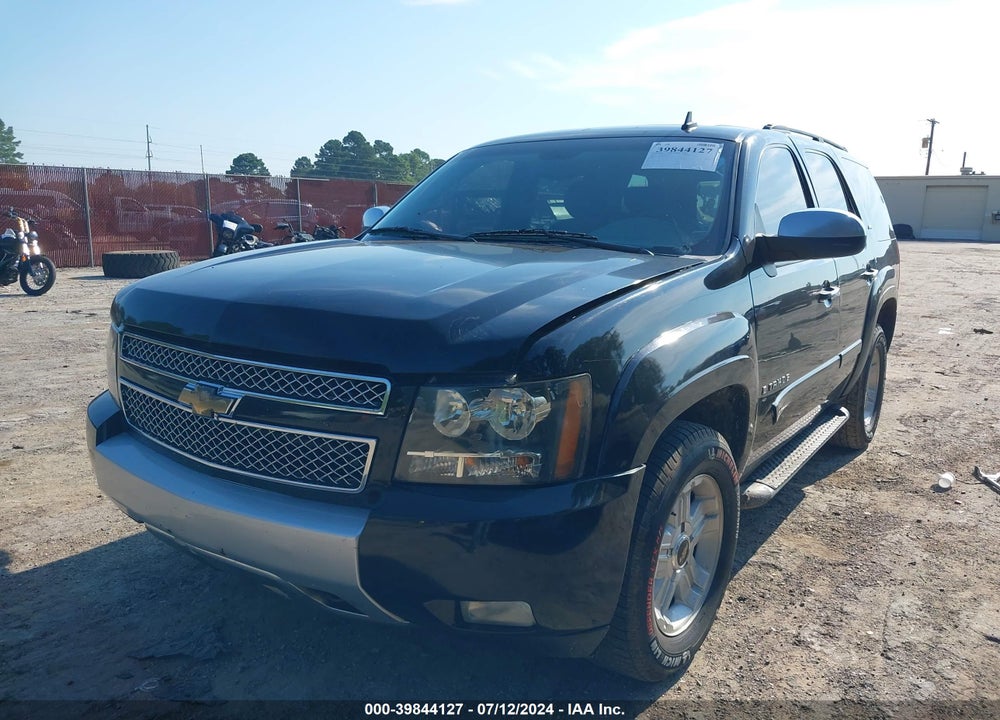 2008 CHEVROLET TAHOE LT VIN: 1GNFC13088R226370