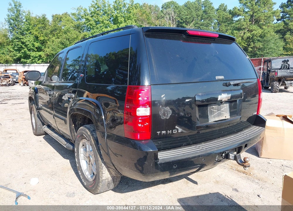 2008 CHEVROLET TAHOE LT VIN: 1GNFC13088R226370