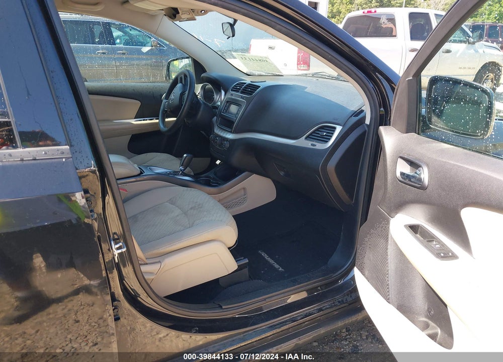 2012 DODGE JOURNEY SXT VIN: 3C4PDCBG1CT235027