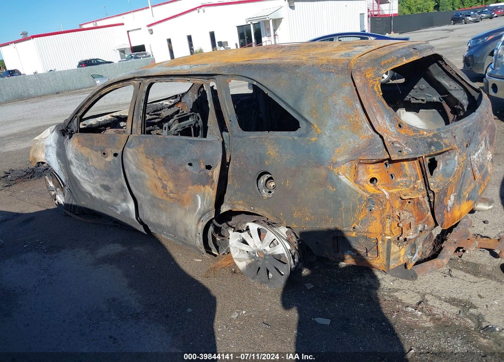 2019 KIA SORENTO 3.3L LX VIN: 5XYPGDA51KG442682