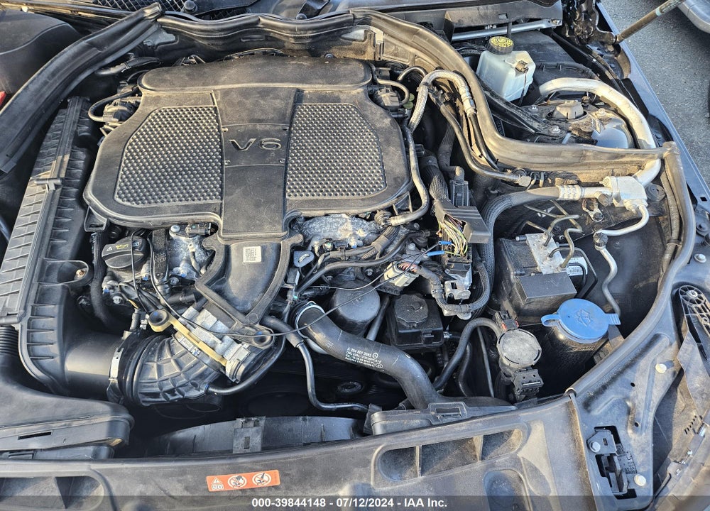 2013 MERCEDES-BENZ C 300 VIN: WDDGF8ABXDR270663