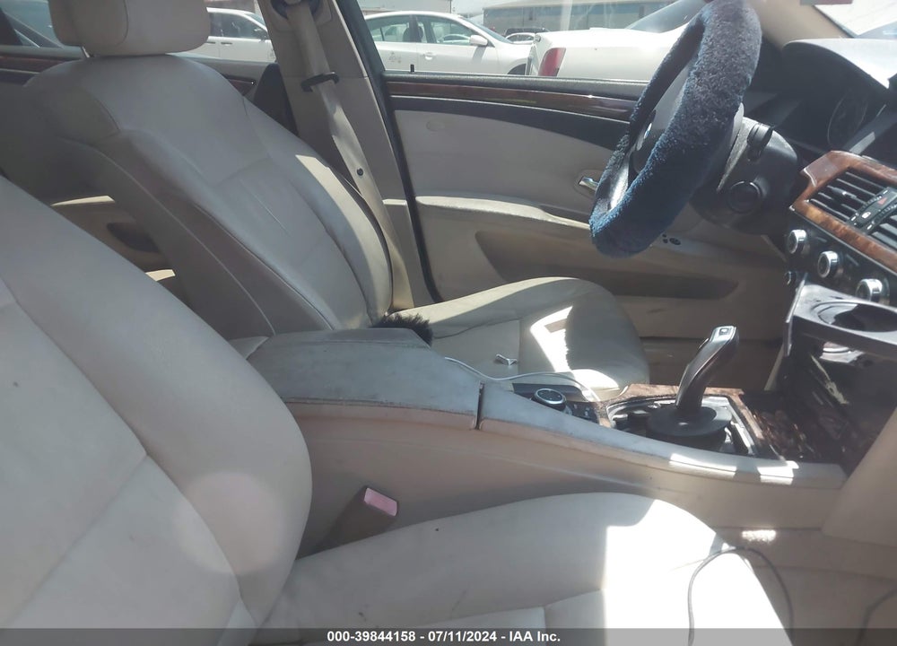 2010 BMW 528I XDRIVE VIN: WBANV1C5XAC156841