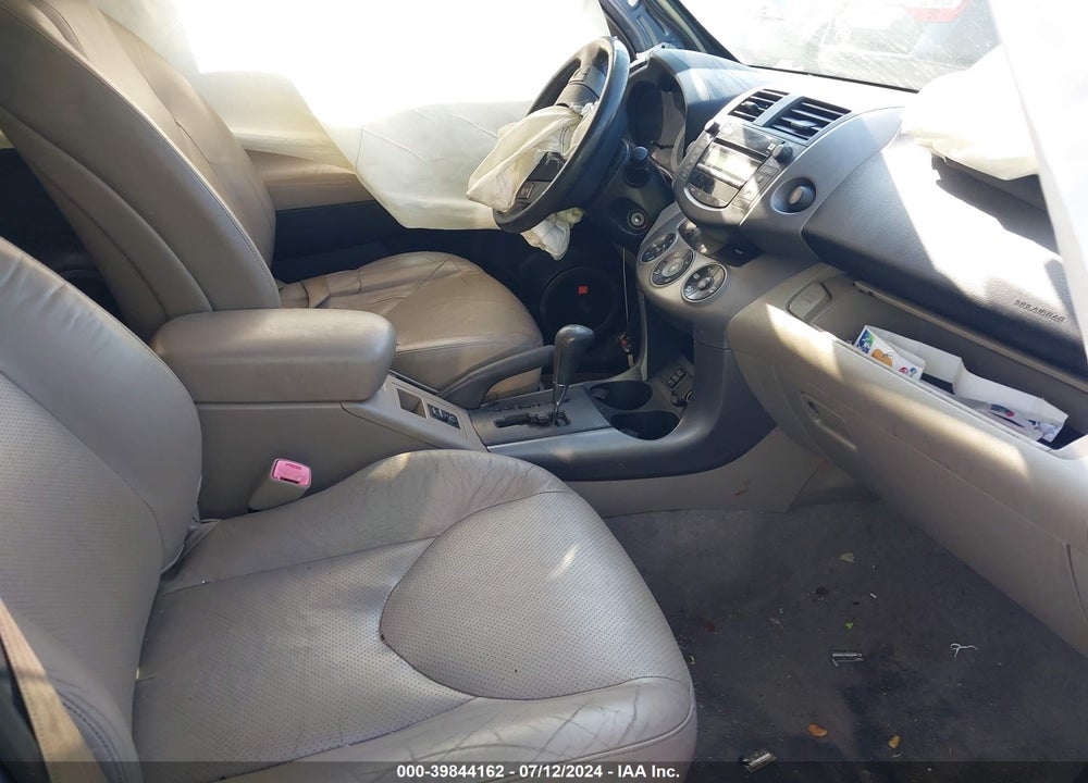 2008 TOYOTA RAV4 LIMITED VIN: JTMZD31V886068594