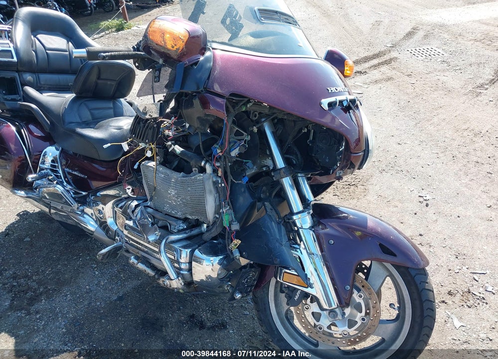 2006 HONDA GL1800 VIN: 1HFSC47H96A504719