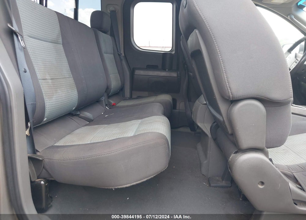 2006 NISSAN TITAN SE VIN: 1N6BA06A66N523375