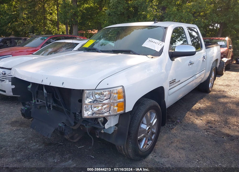 2013 CHEVROLET SILVERADO 1500 LT VIN: 3GCPCSE05DG177459