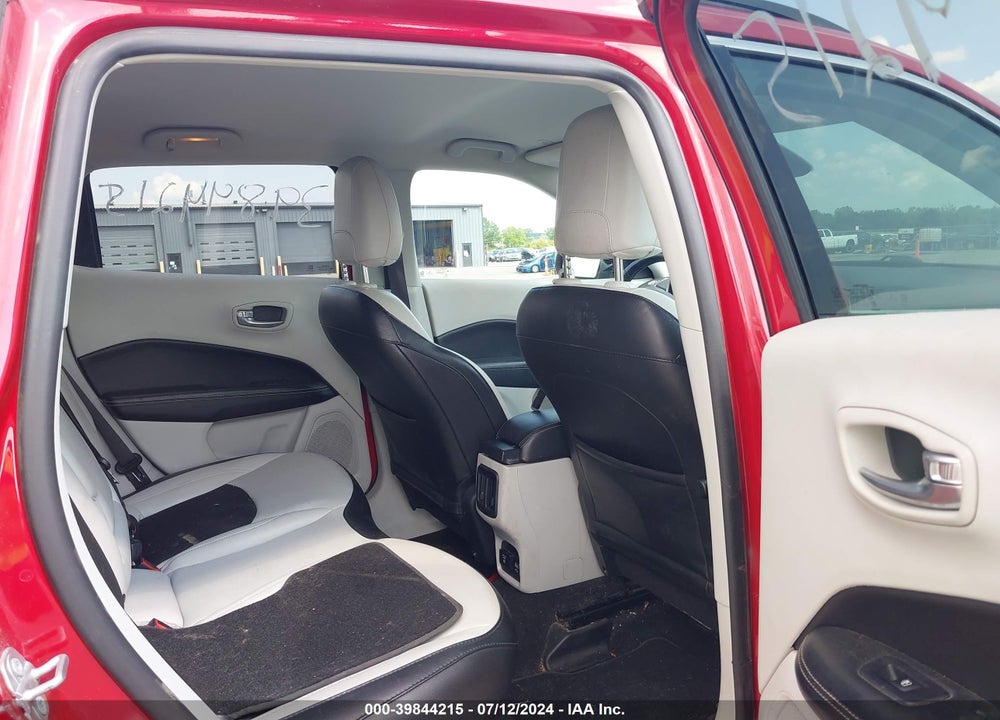 2019 JEEP COMPASS LATITUDE FWD VIN: 3C4NJCBBXKT843857