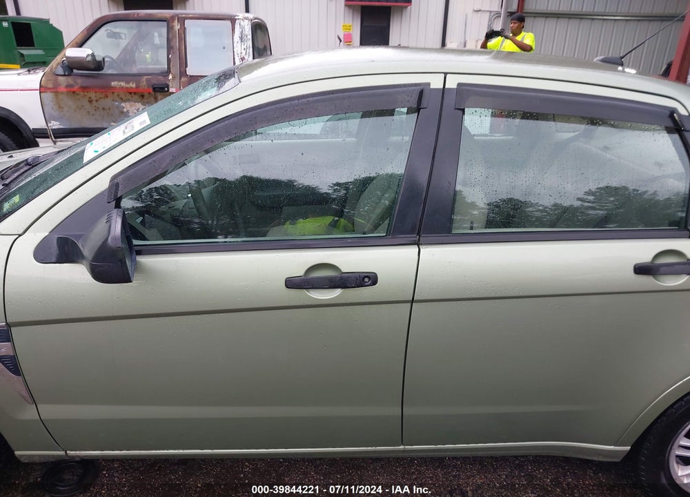 2008 FORD FOCUS SE/SES VIN: 1FAHP35N38W187866