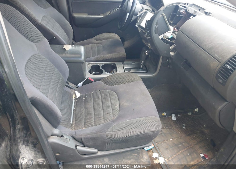 2006 NISSAN PATHFINDER SE VIN: 5N1AR18U26C636039