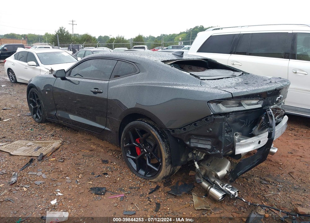 2016 CHEVROLET CAMARO 2SS VIN: 1G1FH1R76G0191533