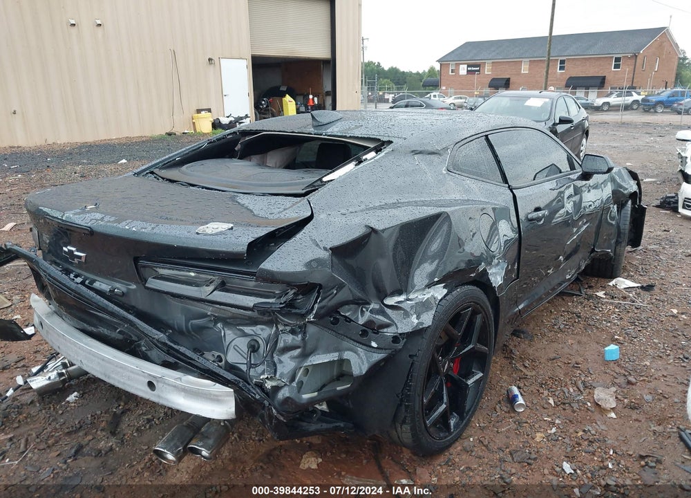 2016 CHEVROLET CAMARO 2SS VIN: 1G1FH1R76G0191533