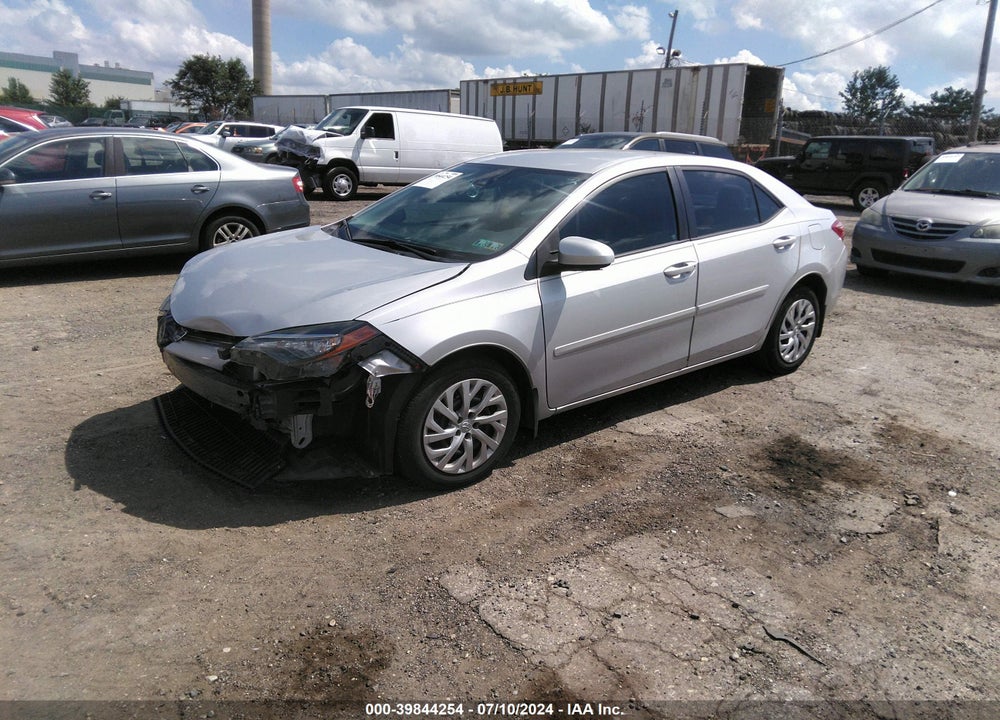 2017 TOYOTA COROLLA LE VIN: 2T1BURHE0HC835793