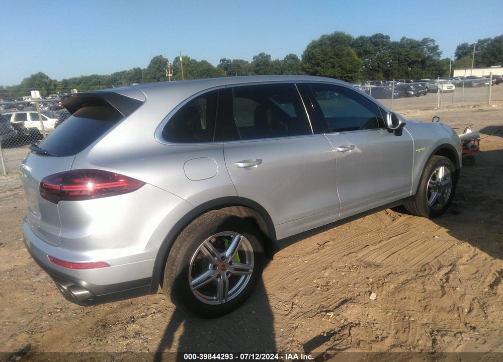 2016 PORSCHE CAYENNE E-HYBRID S VIN: WP1AE2A22GLA62122