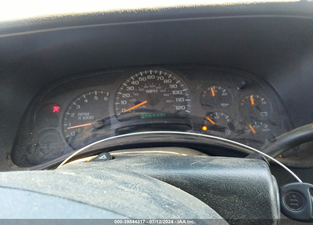 2005 CHEVROLET SILVERADO 1500 WORK TRUCK VIN: 1GCEK19B55E144048
