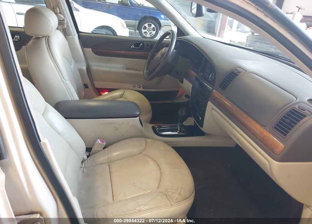 1998 LINCOLN CONTINENTAL VIN: 1LNFM97V7WY740316