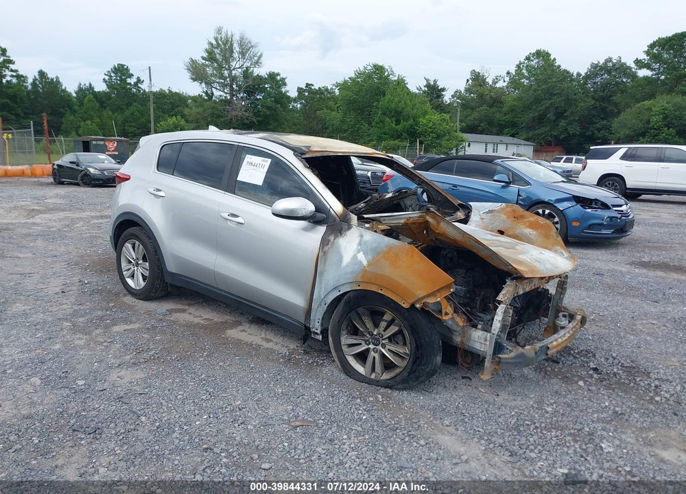 2018 KIA SPORTAGE LX VIN: KNDPM3AC9J7449036