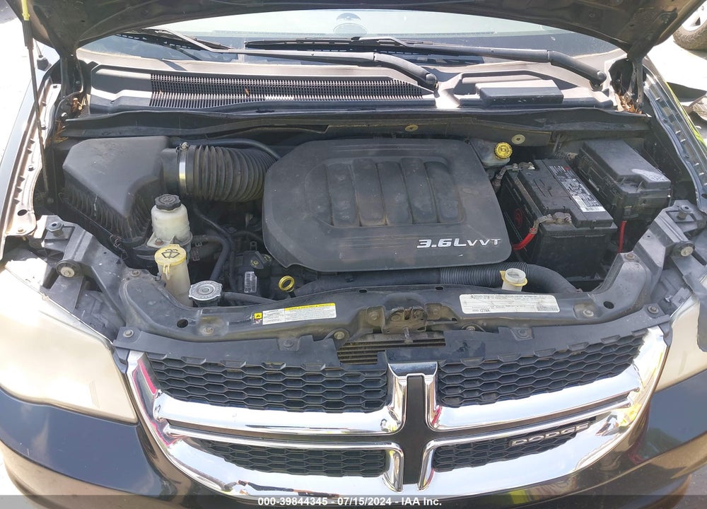 2011 DODGE GRAND CARAVAN CREW VIN: 2D4RN5DG0BR693709