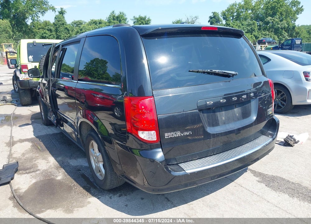 2011 DODGE GRAND CARAVAN CREW VIN: 2D4RN5DG0BR693709