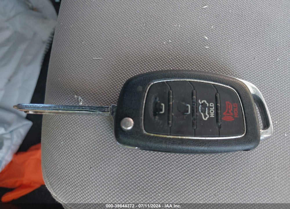 2016 HYUNDAI SONATA SE VIN: 5NPE24AF6GH328806