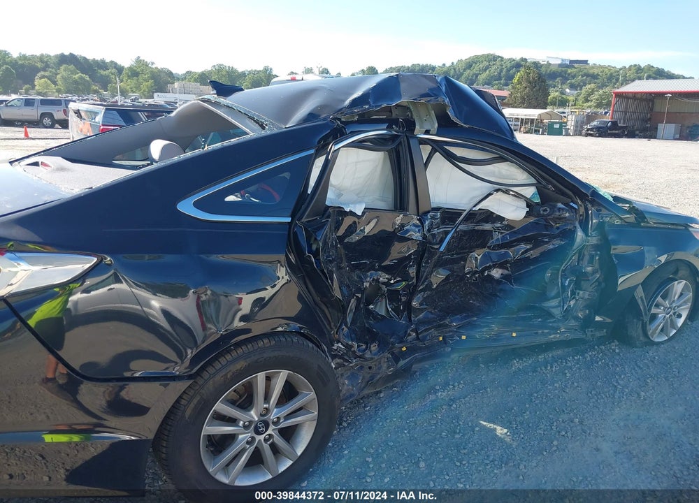 2016 HYUNDAI SONATA SE VIN: 5NPE24AF6GH328806