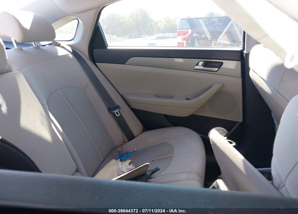 2016 HYUNDAI SONATA SE VIN: 5NPE24AF6GH328806