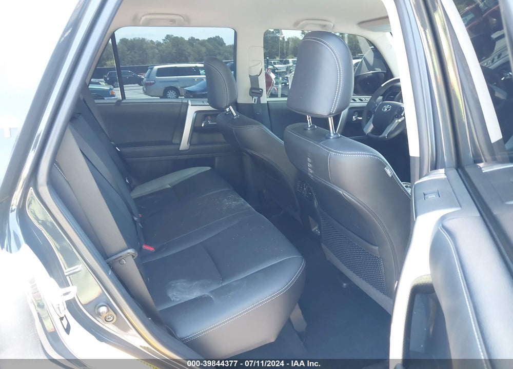 2024 TOYOTA 4RUNNER TRD SPORT VIN: JTEAU5JR0R5311197
