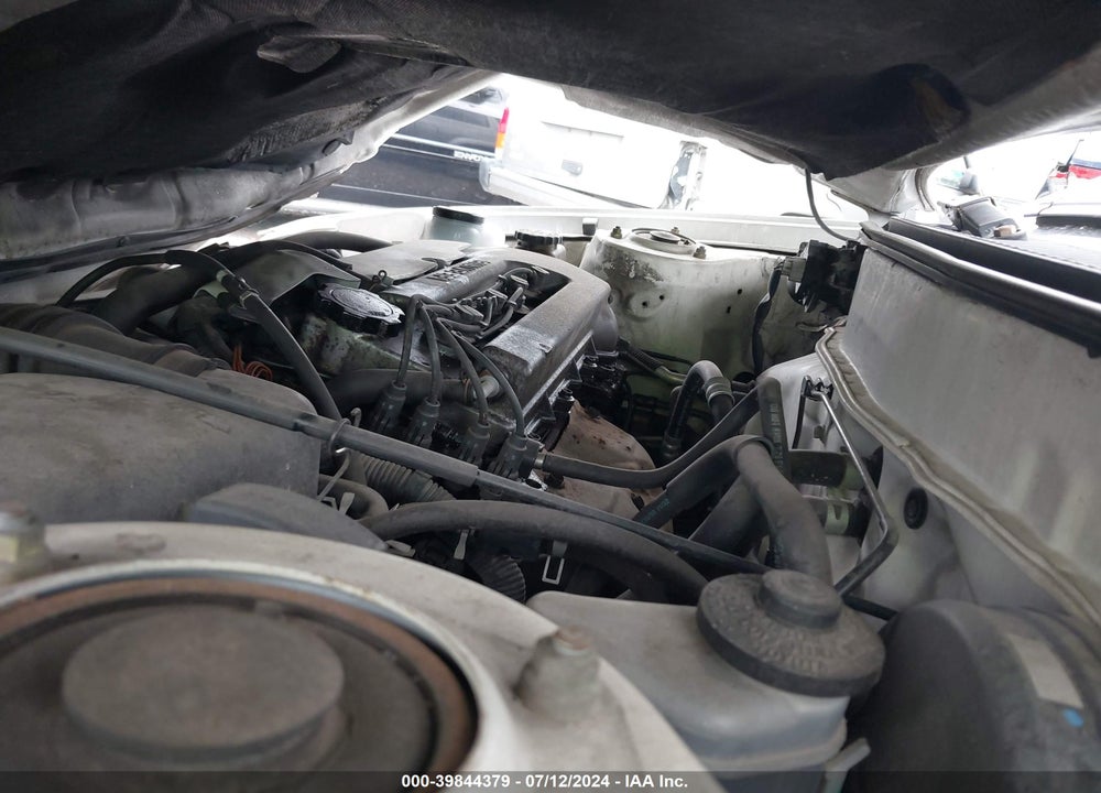 1998 TOYOTA COROLLA VE VIN: 2T1BR12EXWC085117