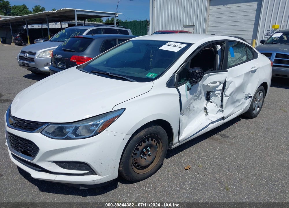 2018 CHEVROLET CRUZE LS AUTO VIN: 1G1BC5SM2J7148455