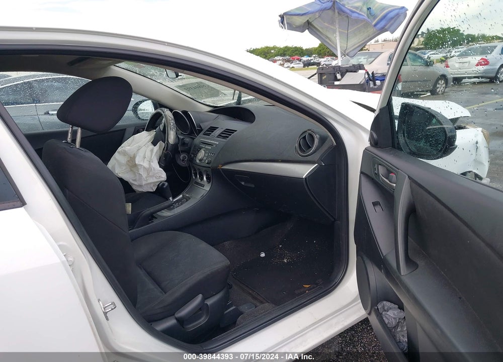 2010 MAZDA 3 I TOURING VIN: JM1BL1SG2A1285344
