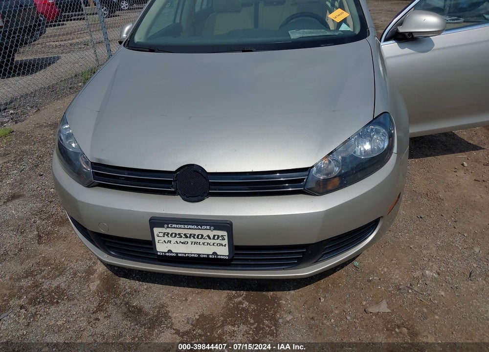 2014 VOLKSWAGEN JETTA SPORTWAGEN 2.0L TDI VIN: 3VWPL7AJXEM605585