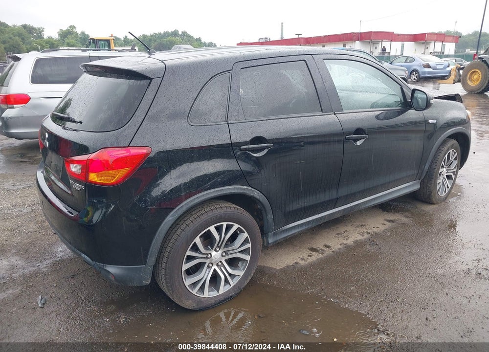 2016 MITSUBISHI OUTLANDER SPORT 2.0 ES VIN: JA4AP3AU8GZ060899