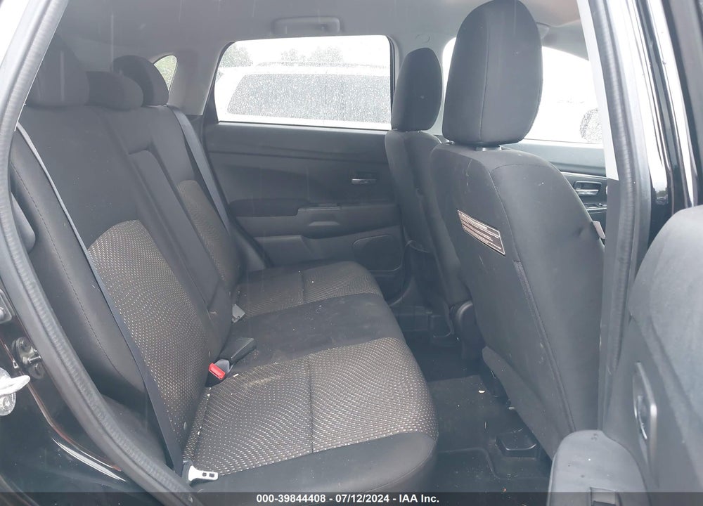 2016 MITSUBISHI OUTLANDER SPORT 2.0 ES VIN: JA4AP3AU8GZ060899