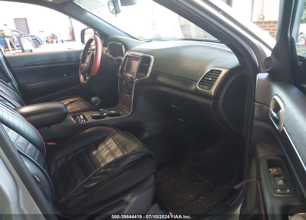 2015 JEEP GRAND CHEROKEE LAREDO VIN: 1C4RJFAG3FC205158
