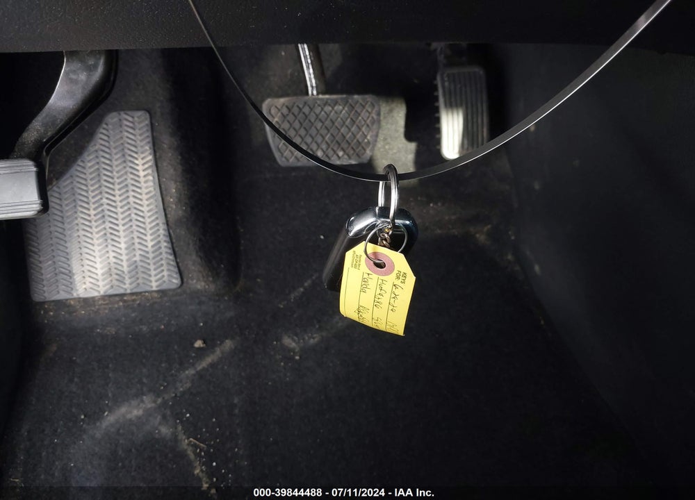 2019 HONDA RIDGELINE RTL-E VIN: 5FPYK3F70KB017637