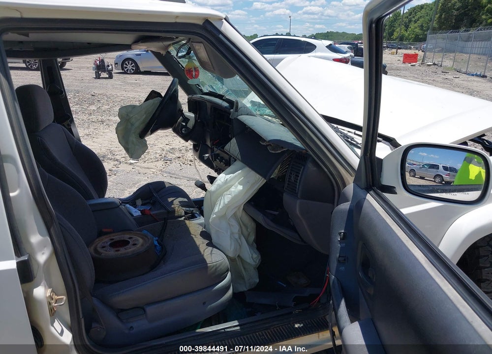 1998 JEEP CHEROKEE VIN: 1J4FJ68S1WL130399