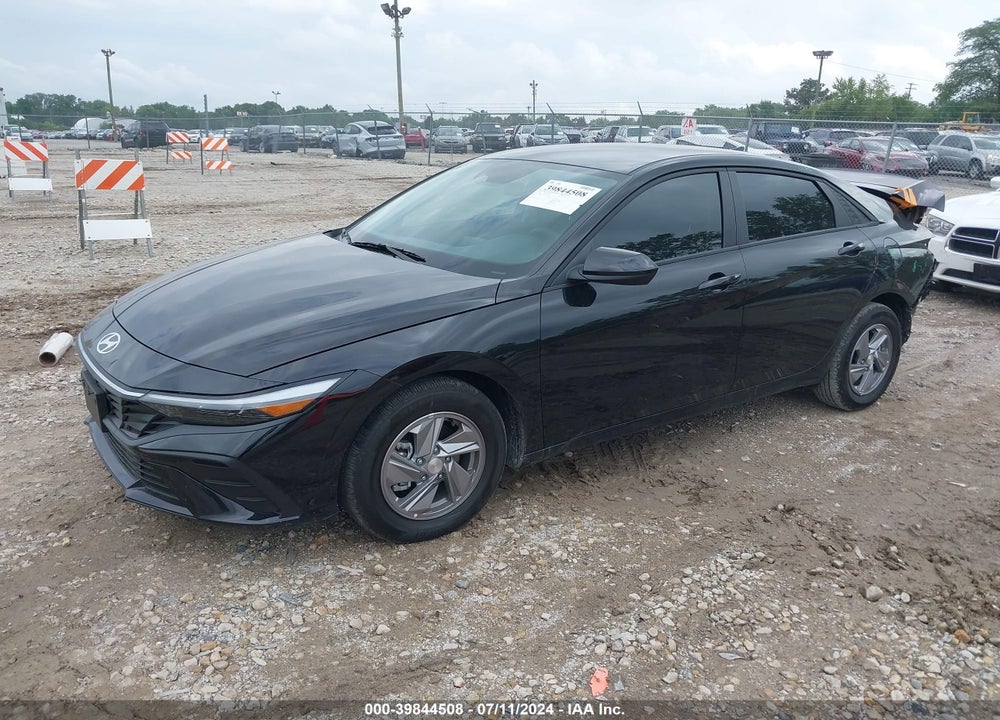 2024 HYUNDAI ELANTRA SE VIN: KMHLL4DG5RU767167