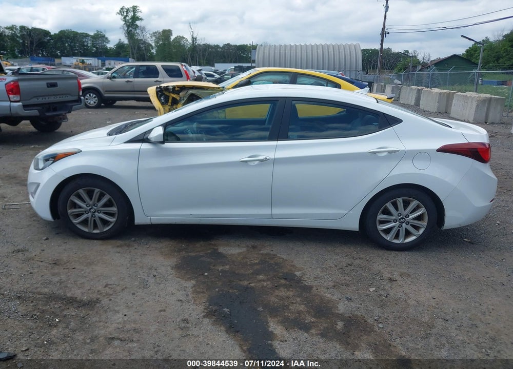 2014 HYUNDAI ELANTRA SE VIN: 5NPDH4AE7EH489602