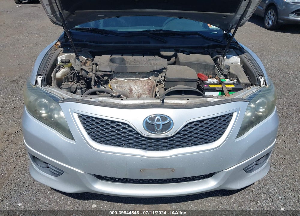 2011 TOYOTA CAMRY SE VIN: 4T1BF3EK5BU225265