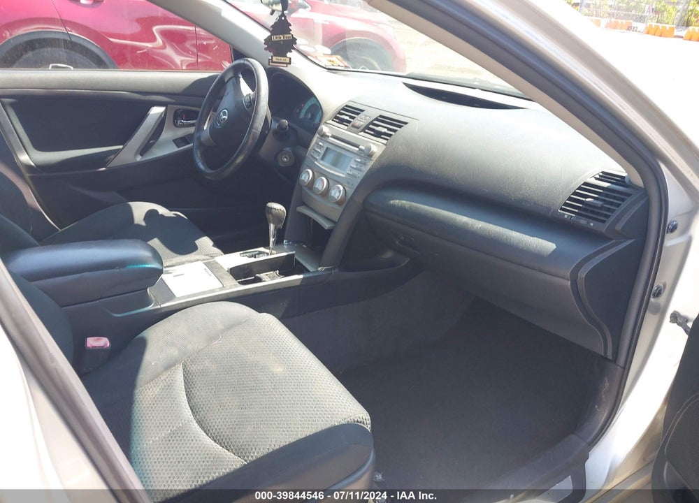 2011 TOYOTA CAMRY SE VIN: 4T1BF3EK5BU225265