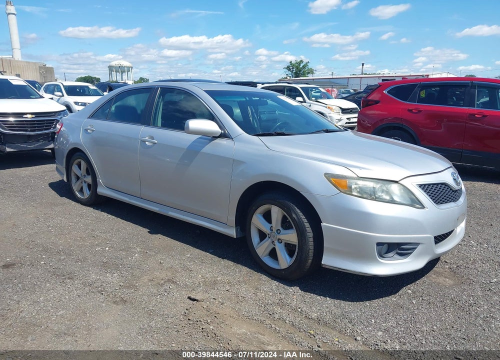 2011 TOYOTA CAMRY SE VIN: 4T1BF3EK5BU225265
