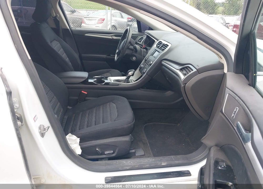 2016 FORD FUSION SE VIN: 1FA6P0H79G5117523