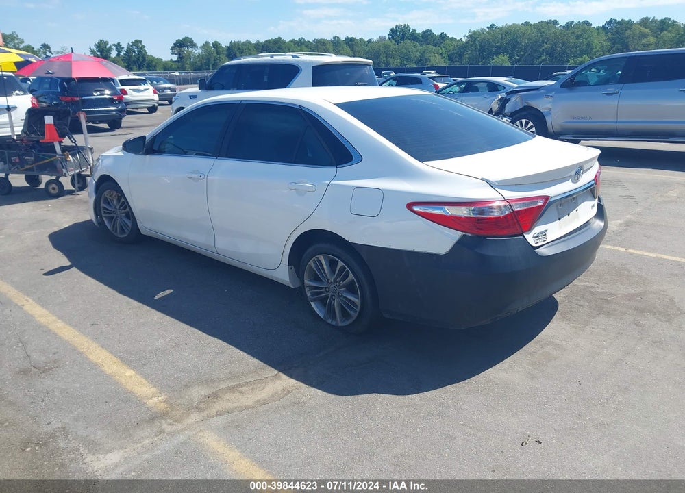 2016 TOYOTA CAMRY SE VIN: 4T1BF1FKXGU527581