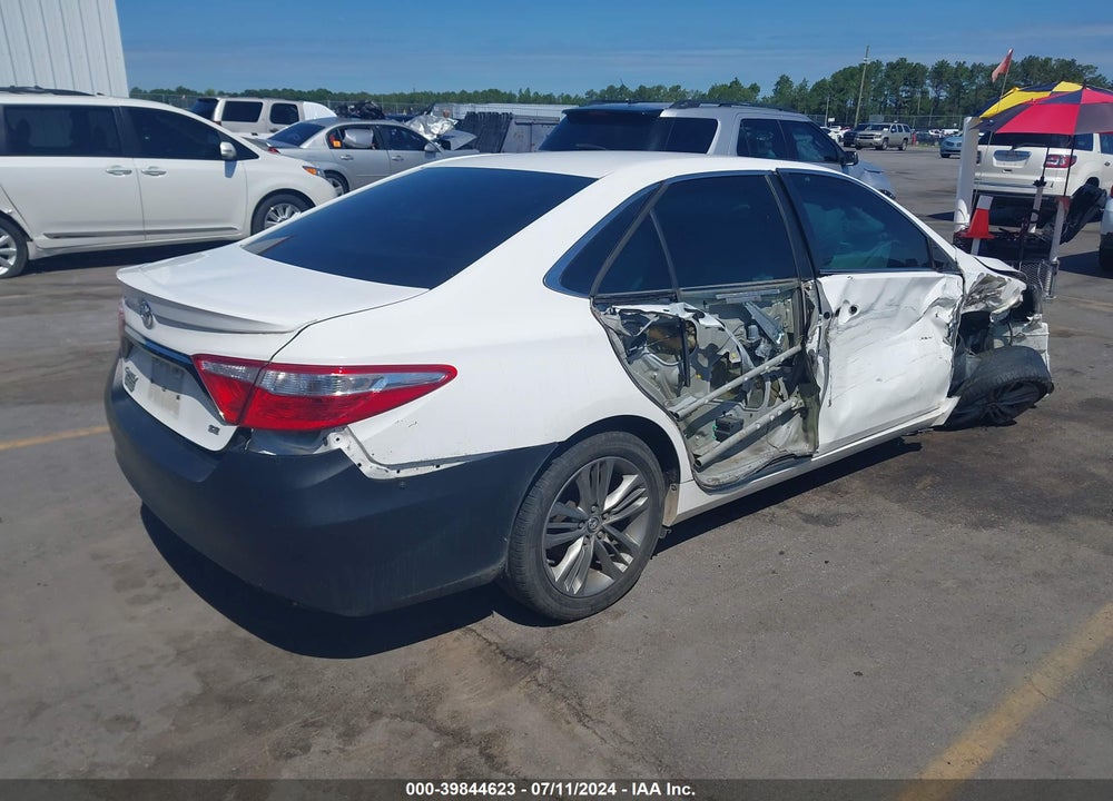 2016 TOYOTA CAMRY SE VIN: 4T1BF1FKXGU527581
