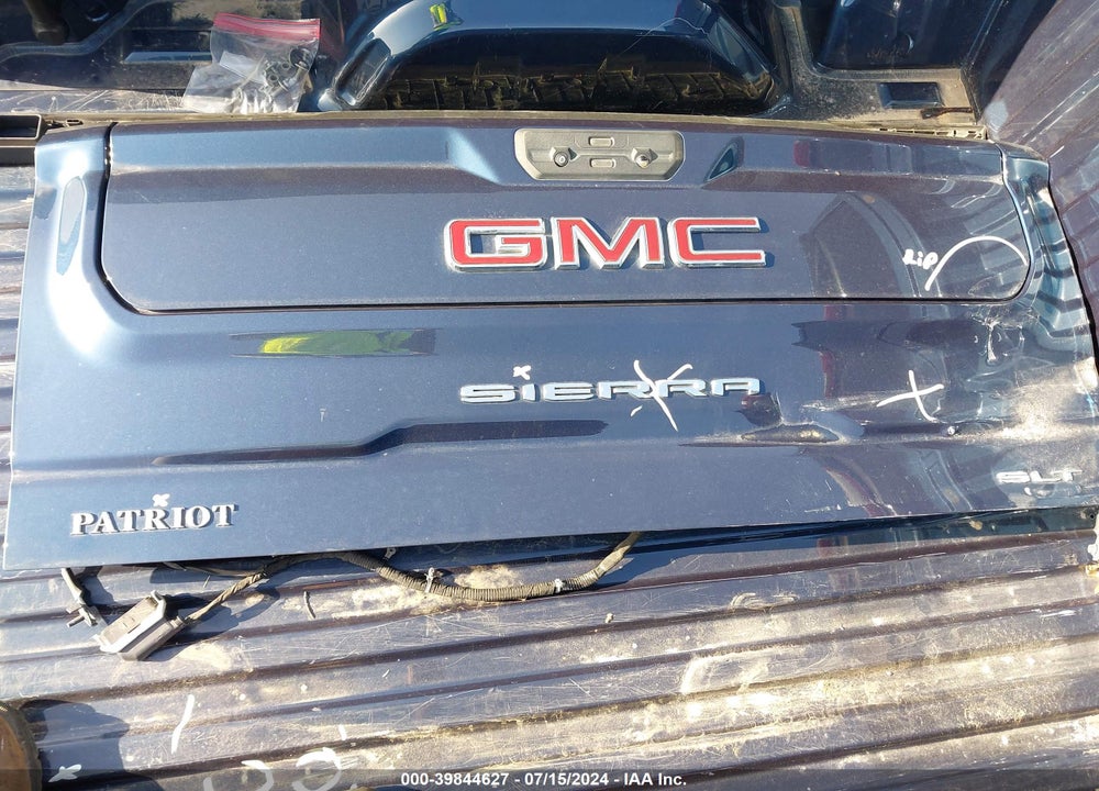 2022 GMC SIERRA 1500 2WD SHORT BOX SLT VIN: 3GTPHDET6NG567253