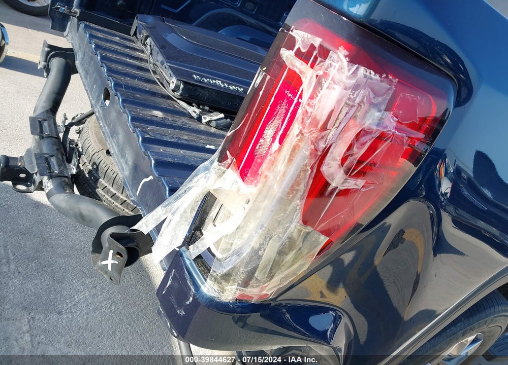 2022 GMC SIERRA 1500 2WD SHORT BOX SLT VIN: 3GTPHDET6NG567253