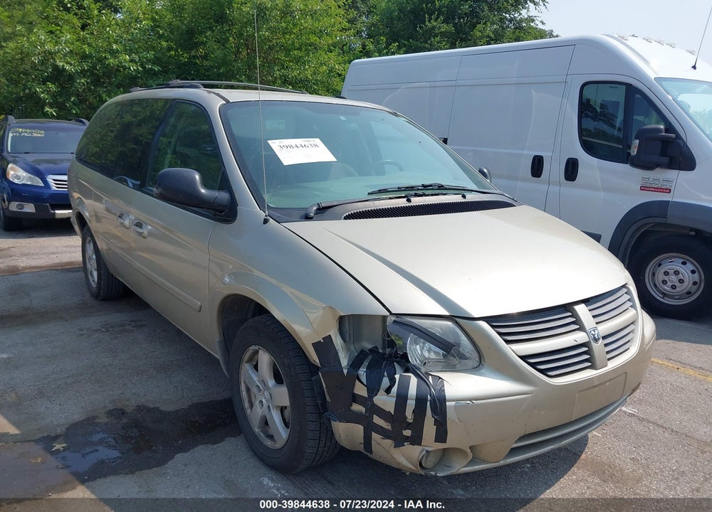 2006 DODGE GRAND CARAVAN SXT VIN: 2D4GP44L86R603673