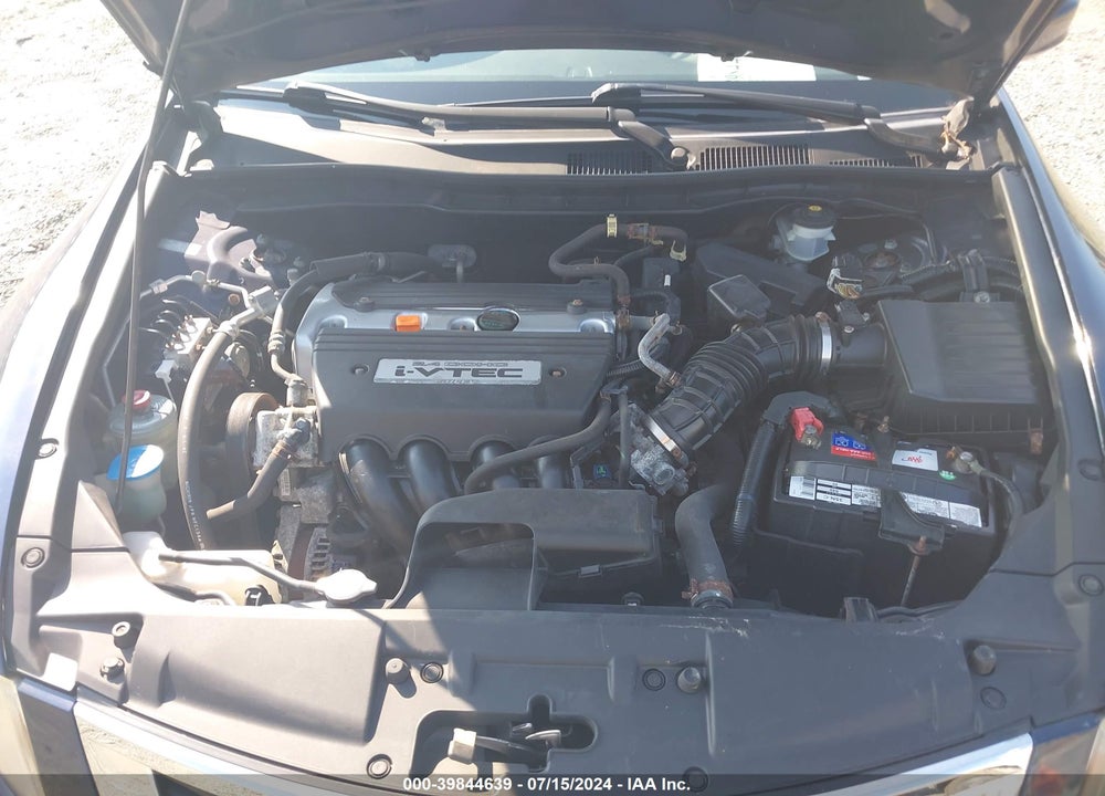 2009 HONDA ACCORD 2.4 LX-P VIN: JHMCP26409C015638