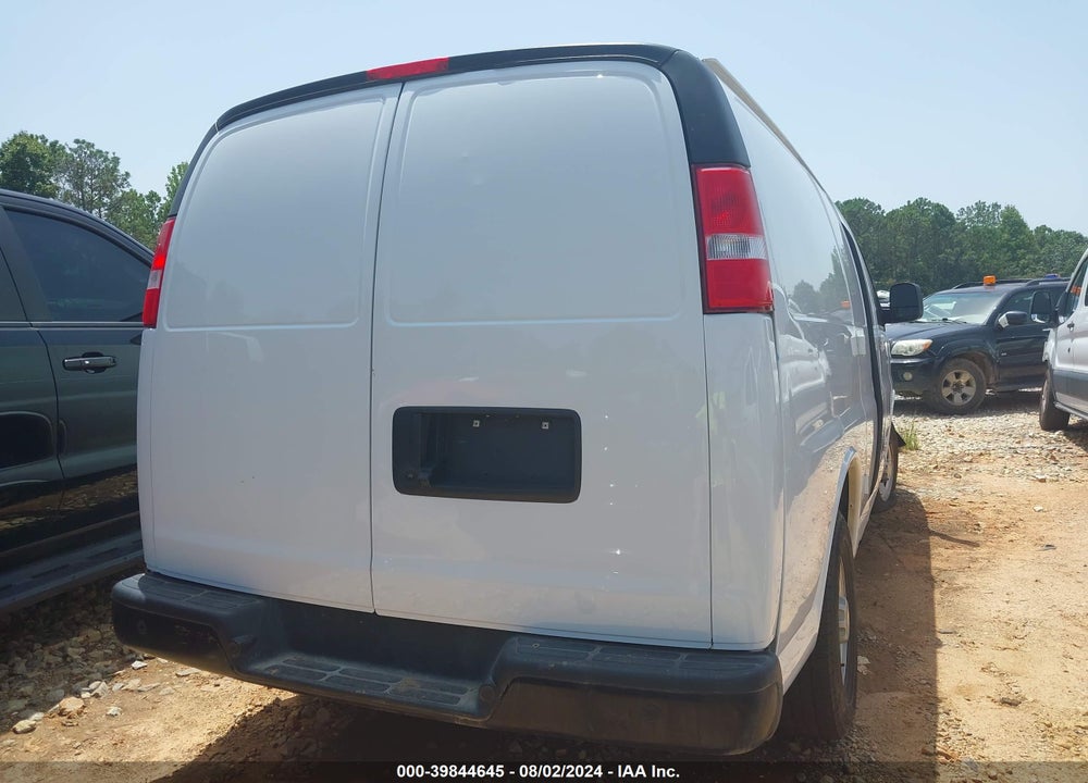 2022 CHEVROLET EXPRESS CARGO RWD 3500 REGULAR WHEELBASE WT VIN: 1GCZGGF70N1161787